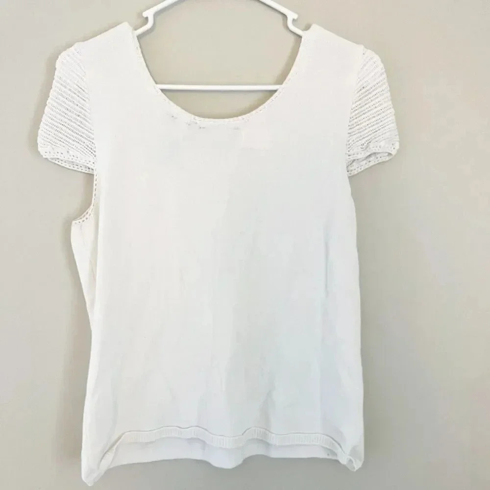 JH Collectibles Women White Blouse Large Crochet Knit Minimalist Capsule Classic - Picture 3 of 9